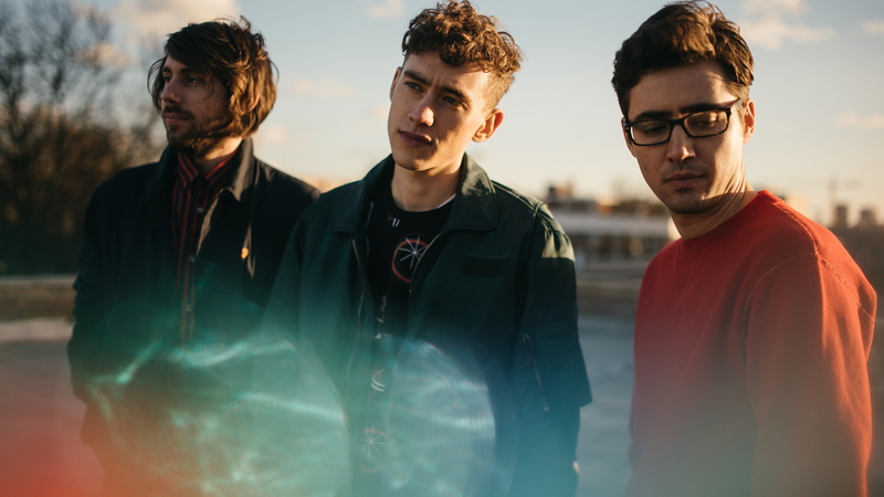 red, sweatshirt, eyeglasses, Years and Years, Mikey Goldsworthy, Olly Alexander, man, Emre Turkmen, wearing, Top music artist and bands, 5K