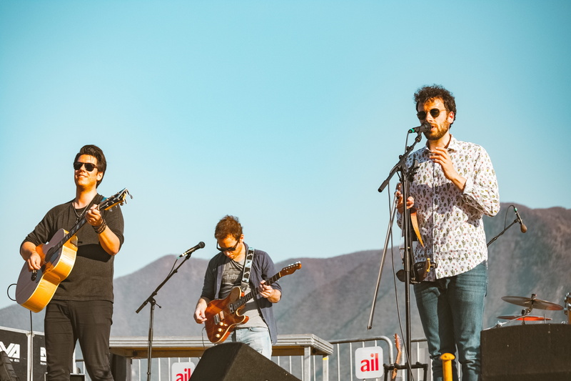 nature, electric guitar, singer, performers, blue, recreation, males, artist, group, guys, singing, sunglasses, three quarter length, arts culture and entertainment