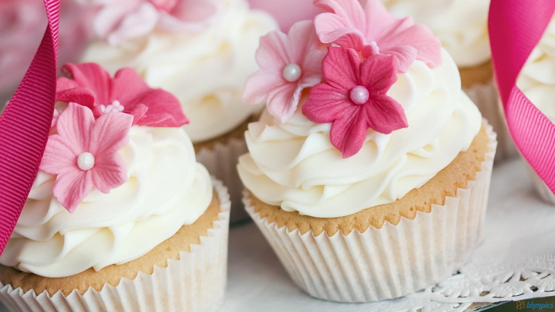 abstract, flowers, 3d and abstract, 1080P, bakery, cupcakes, delicious, occasion, frosting, topping, white, sweet, pink, special