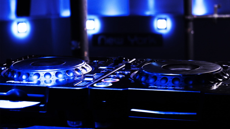 technology, internet, mixing, nightlife, 1080P, information, web, broadcaster, design, diode, disk jockey, light, illuminated, icon, studio, computer