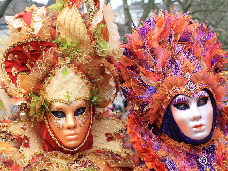 red, venetian, face, disguise, mask - disguise, character, still life, yellow, day, venetian costumes, city, light, creativity, representation, close-up