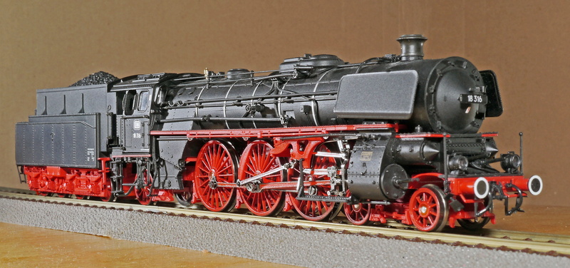 mode of transportation, br18, country track, indoors, penny farthing locomotive, steam locomotive, baden 4h, track, rail transportation, federal railroad trial office