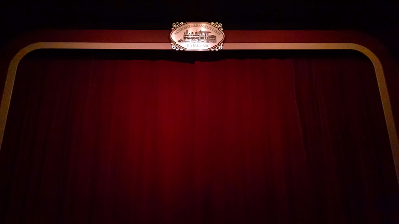 arts culture and entertainment, indoors, red, illuminated, copy space, stage, lighting equipment, no people, single object, jewelry, 4K, diamond - gemstone