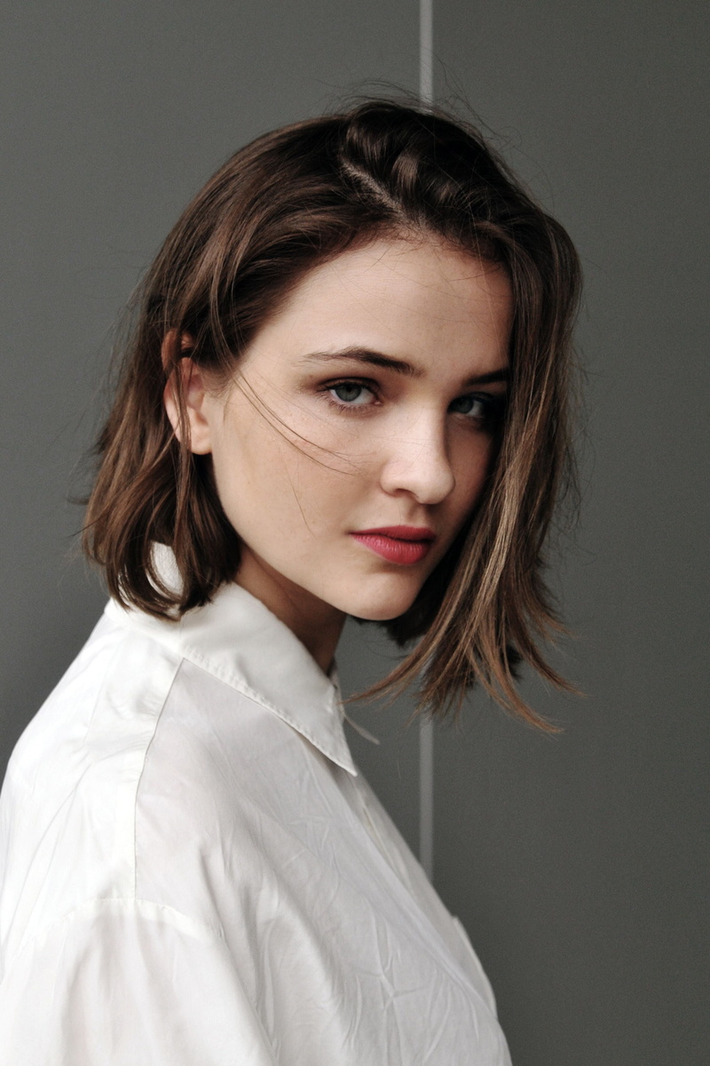 2K, women, German, Lisa Vicari, lips, lipstick, celebrity, brunette