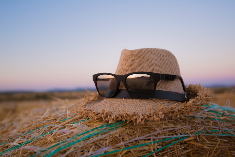 personal accessory, focus on foreground, absence, no people, sky, outdoors, copy space, beach, land, day, photography, glasses, eyeglass, fashion, 5K