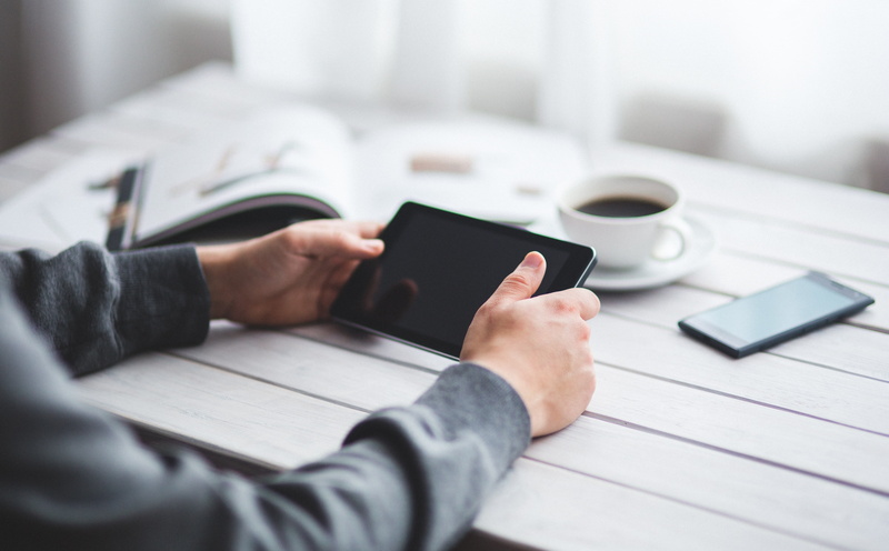 smart phone, computer, digital tablet, tablet, communication, Others, 5K, Device, Black, cup, portable information device, Working, Digital, human hand