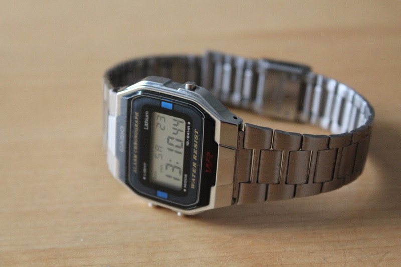 Gents, number, stopwatch, watch, Digital, digital display, close-up, timer, technology, Quartz, 4K, time, vintage, control, no people, table, still life