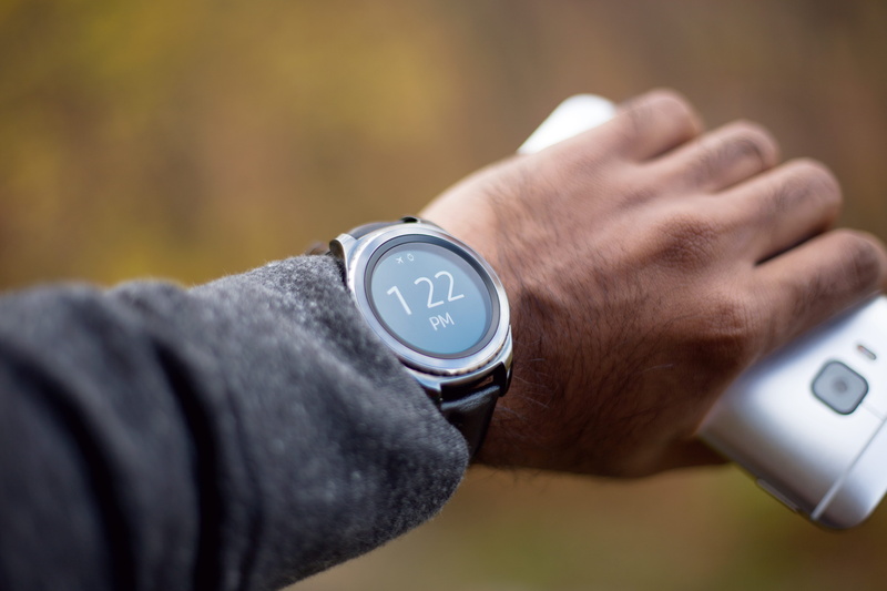 time, watch, human hand, human joint, 5K, technology, smartwatch, adult, men, body part, accuracy, human body part, finger, samsung gear s2, wrist, close-up