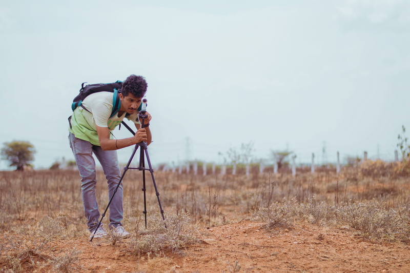 landscape, adventure, gadget, solo traveler, nature, young adult, young men, full length, virtual reality, camera, traveler, two people, day, standing