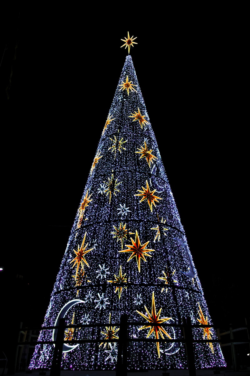 celebration event, celebration, star shape, spain, background, night lights, create, lights, 4K, sky, imagine, artist, night, illuminated, christmas, low angle view