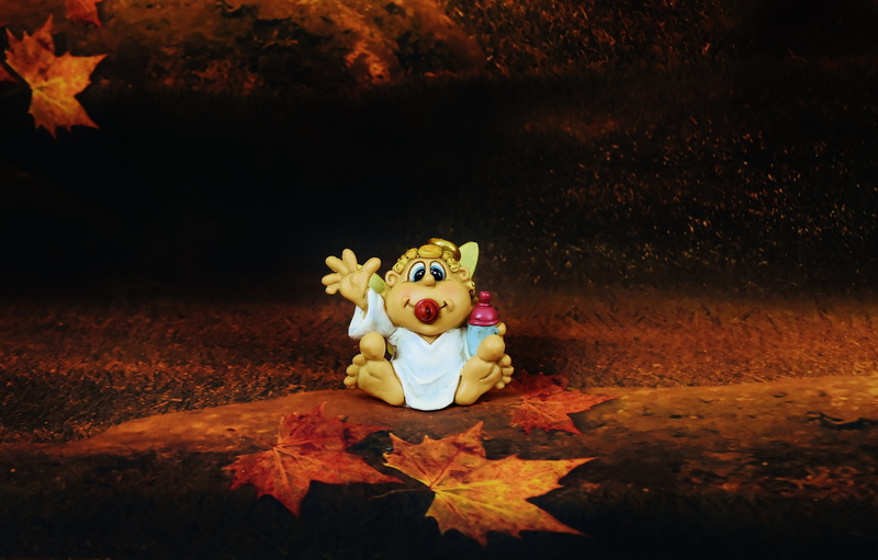 no people, change, leaf, evil, 5K, plant part, forest, figure, one person, spooky, representation, fear, celebration, nature, autumn, tree, baby, creativity