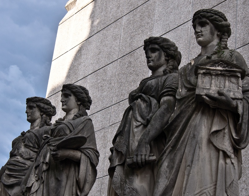 europe, creativity, memorial, building exterior, düsseldorf, no people, germany, art, low angle view, tunics, greece, sculpture, day, monument, male likeness