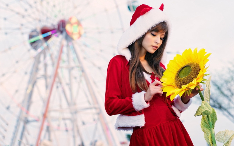yellow, clothing, winter, Christmas, flower, 1080P, women, fashion, celebration, Asian, Santa costume, beauty, Agnes Lim, santa, hairstyle, outdoors, holiday