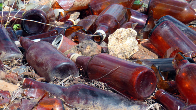 disposal, brown, 4K, abandoned, nature, glass, run-down, metal, rusty, deterioration, pollution, bottle, junk, abundance, transparent, trash, no people