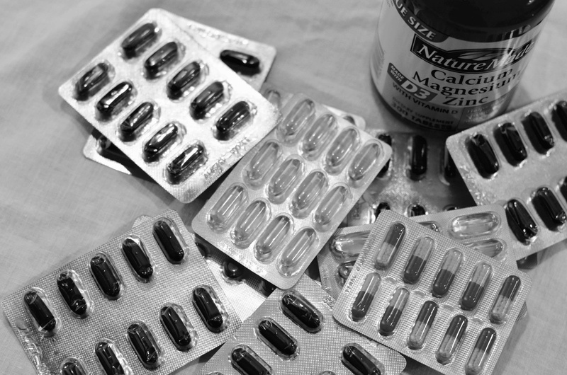 vitamins, pharmacy, close-up, blister pack, crime, finance, drugs, abuse, medicine, pill, capsule, illness, large group of objects, communication, plastic