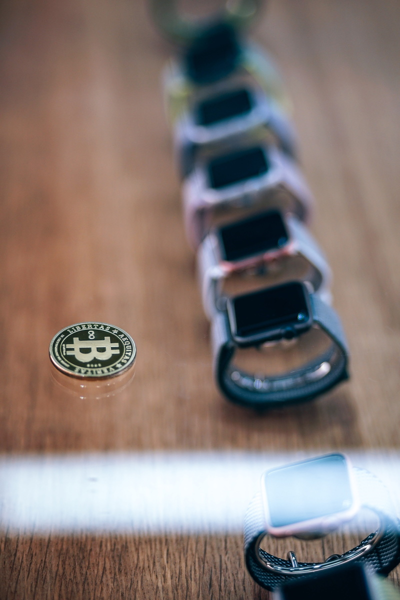 close-up, display, bitcoin, iwatch, focus on foreground, top, 5K, studio shot, gold, technology, apple, wood - material, control, inside, small group of objects