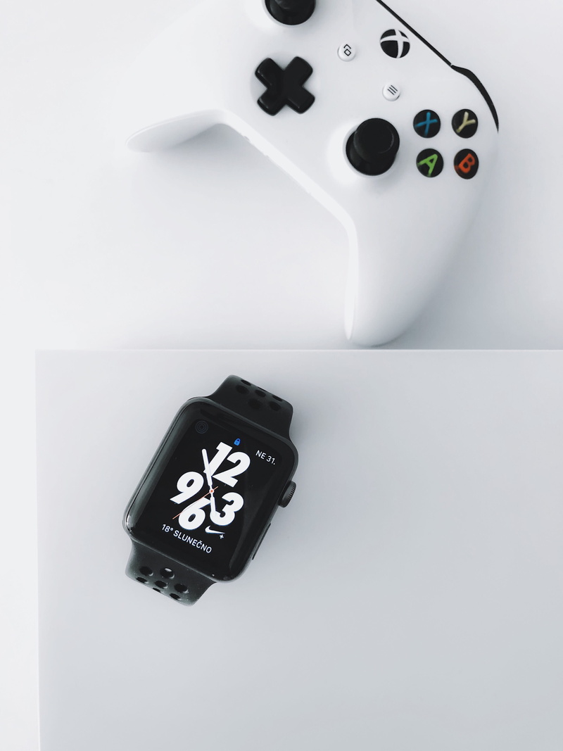 indoors, minimalism, white, communication, copy space, wristwatch, background, remote control, black, white color, text, apple watch, white background
