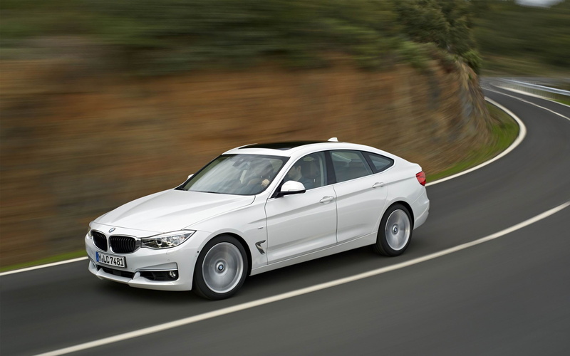 line, speed, street, mode of transportation, silver colored, land vehicle, side view, day, on the move, outdoors, series, travel, road trip, bmw, motor vehicle
