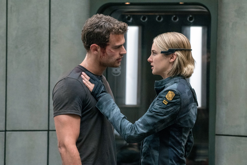 Behind the wall, Divergent, Shailene Woodley, The Divergent Series:Allegiant, 4K, Theo James