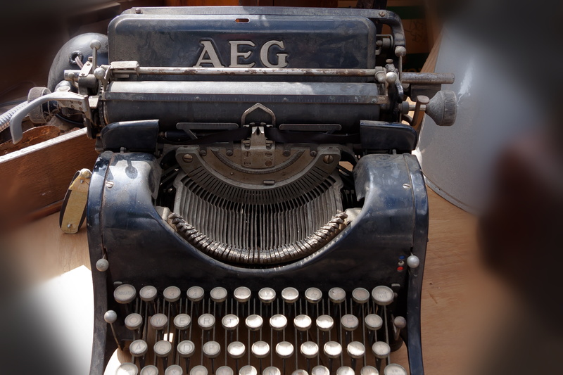 letters, flea market, communication, number, text, dusty, typewriter, mechanically, architecture, kitsch, typing, 4K, antique, brand, keyboard, old-fashioned