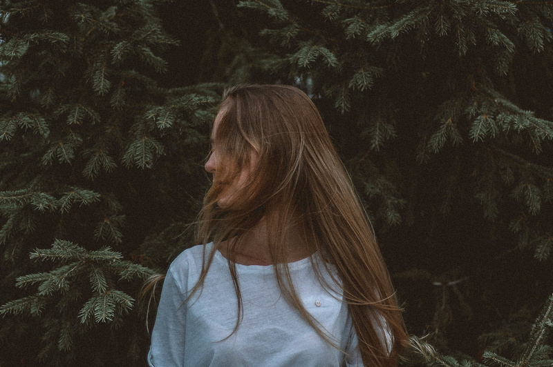 fashion, anonymous, portrait, backgrounds, tree, hair, females, beauty, white, face, girls, outdoors, cute, people, beautiful, shirt, outdoor, wood, young Adult