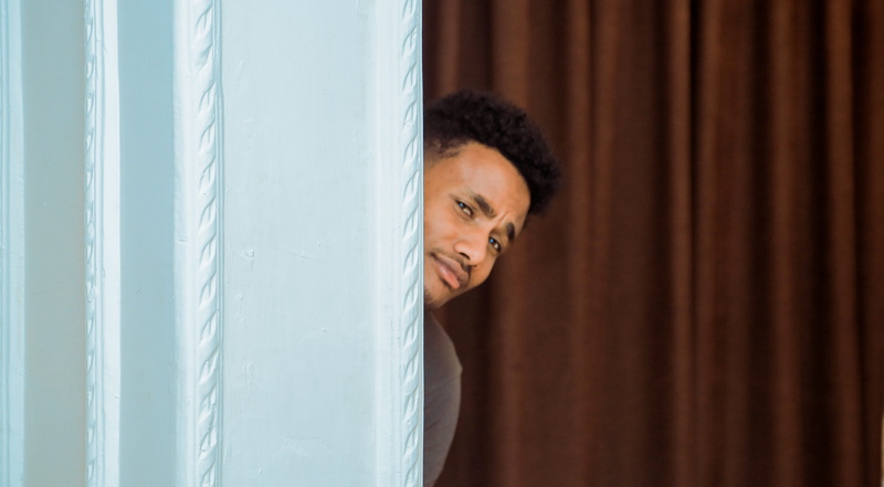 curtain, man, unsure, question, person, window, adult, happiness, luxury, hide, peak, head, peer, copy space, standing, wall, amused, men, mid adult, contemplation