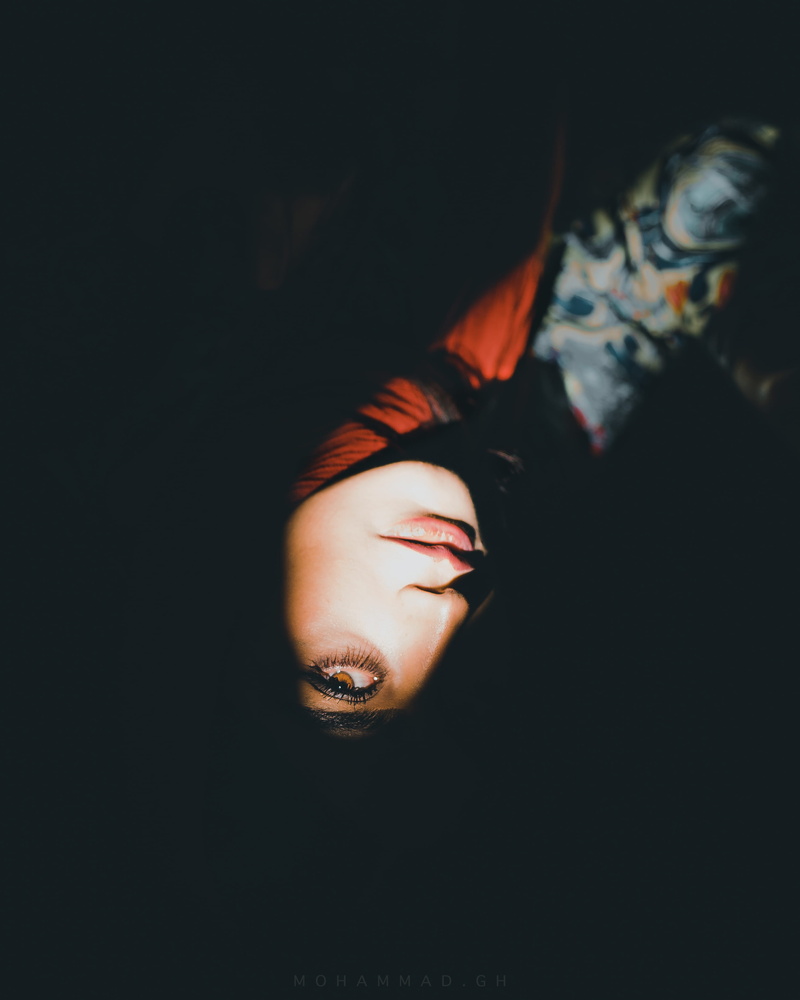 2K, brown eye, closeup, lifestyles, shadow, looking through, portrait, hidden, light, photography, front view, iranian-photography, red lips, scared, indoors