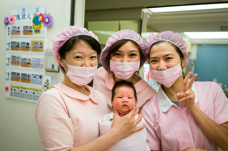 surgical mask, childhood, adult, women, looking at camera, occupation, boys, birth, three, child, pink, indoors, females, photo, 4K, headshot, posting