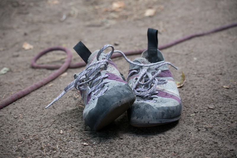day, leather, dirt, climb, absence, womens, boot, old, fitness, bicycle, shoe, 4K, transportation, strength, ground, trad, sport, high angle view, city