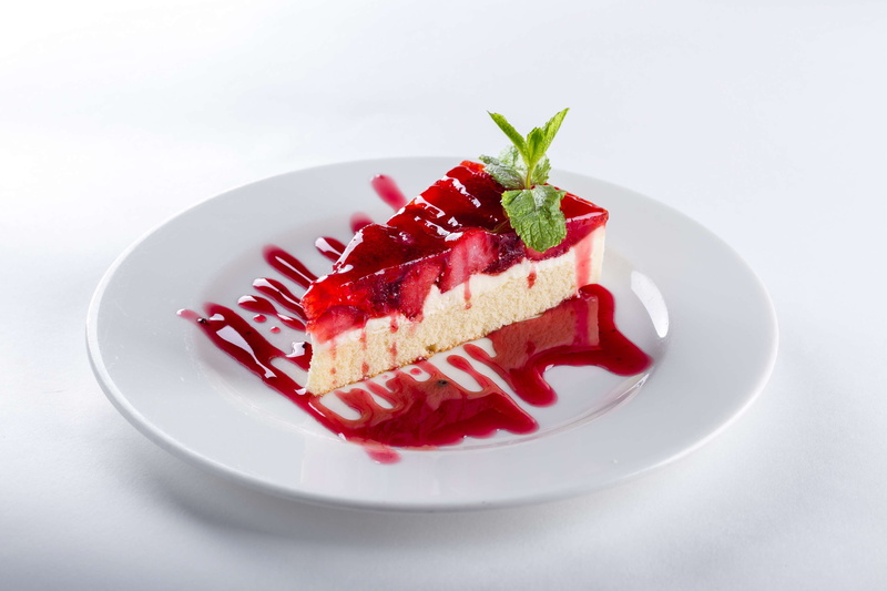 ready-to-eat, fruit, recipe, cheesecake, illustration, sweet, strawberry, sweet food, sweets, bake, food and drink, temptation, garnish, red, piece of cake