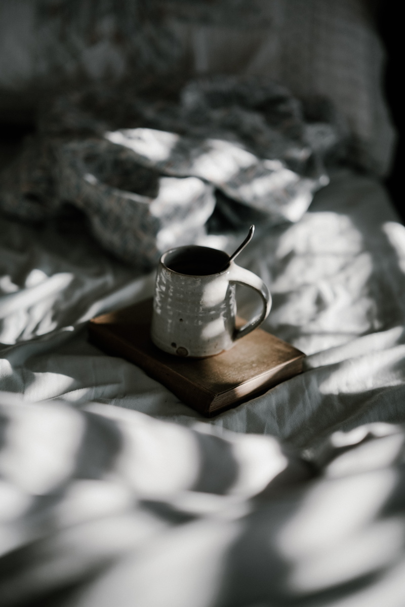 tea, closeup, coffee, sheet, indoors, white, coffee - drink, tea cup, spoon, crockery, close-up, selective focus, board, table cloth, absence, no people