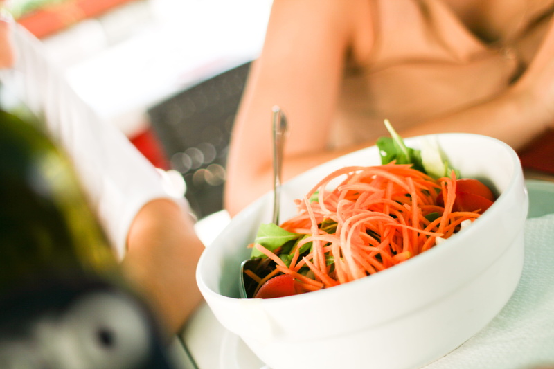 midsection, food And Drink, chopsticks, women, restaurant, close-up, vegetable, indoors, freshness, selective Focus, people, human Hand, healthy lifestyle