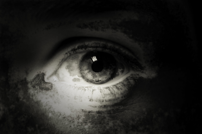 old, sadness, right, grunge, front view, human body part, face, 4K, human eye, young, thorns, looking, eye, expression, dark, unrecognizable person, homeless