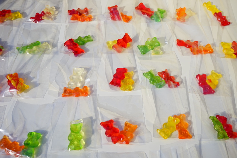 white, sachets, yellow, flower, gummi bears, abundance, red, 5K, green, no people, gold bears, sweetness, bear, gummi bear, still life, arrangement, plant