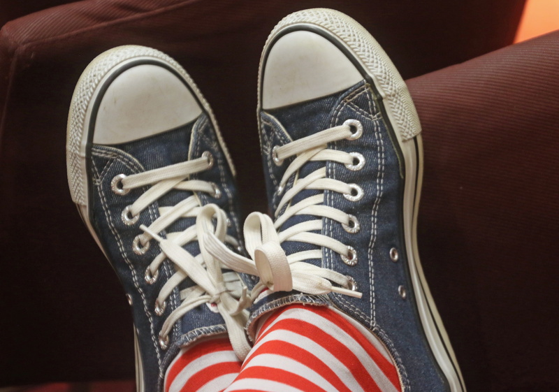 fashionable, dress shoe, person, top, canvas shoe, one person, pair, low section, human leg, 4K, shoelace, pattern, shoes, leather, human body part, striped
