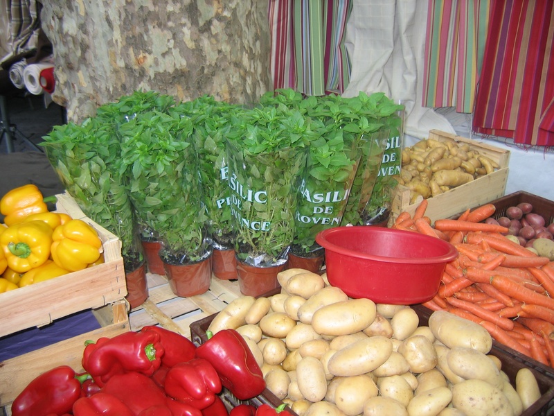 fresh, fruit, large group of objects, stall, retail display, farm, for sale, 2K, fresh vegetables, provence, market stall, healthy, sale, colorful, red