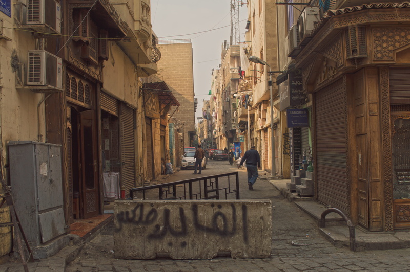 street, architecture, baladi, building exterior, alley, egypt, khan al khalili, old, authentic, built structure, city life, transportation, city, window