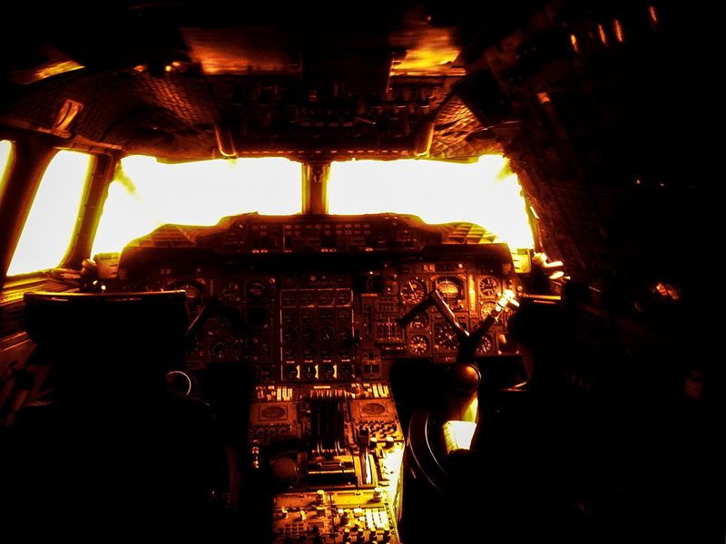 building exterior, technology, portrait, fittings, switch, sky, aviation, machine, built structure, interior, buttons, building, operating elements, 1080P