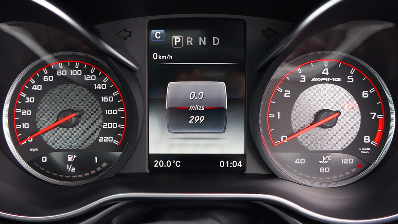 car interior, speed, gauge, no people, automotive, transport, panel, car, transportation, instrument, automobile, technology, control panel, modern, dashboard