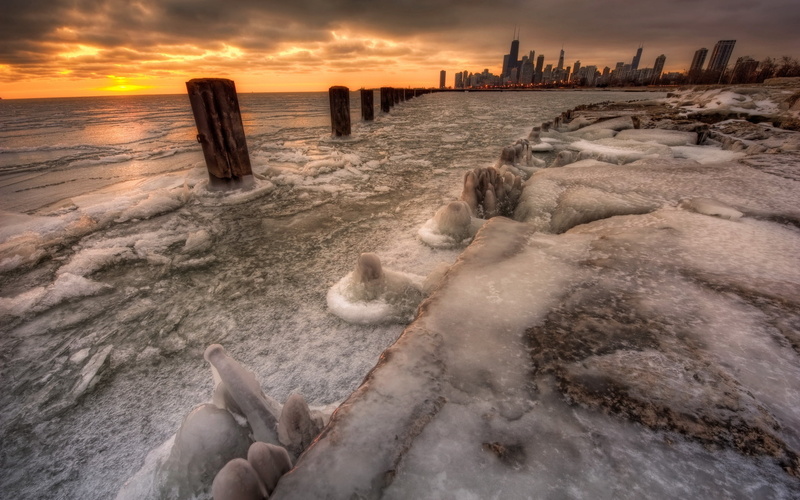 logs, water, land, 2K, power in nature, shore, waters Edge, sea, tourism, sand, landscape, cloud - sky, famous Place, stakes, beach, no People, outdoors