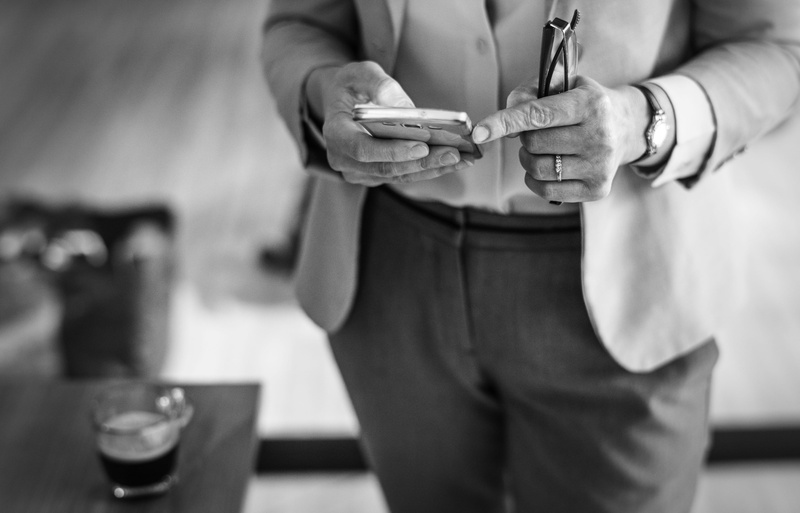 morning, coffee shop, online, adult, glasses, 4K, black and white, wireless technology, women, formal businesswear, mobile phone, manager, gray, holding