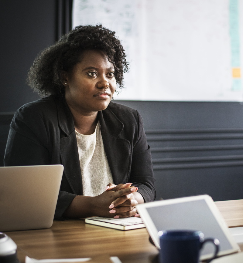 concentrated, drink, indoors, wireless technology, employee, business, 2K, focus, laptop, discussion, one person, caucasian, cup, computer, technology