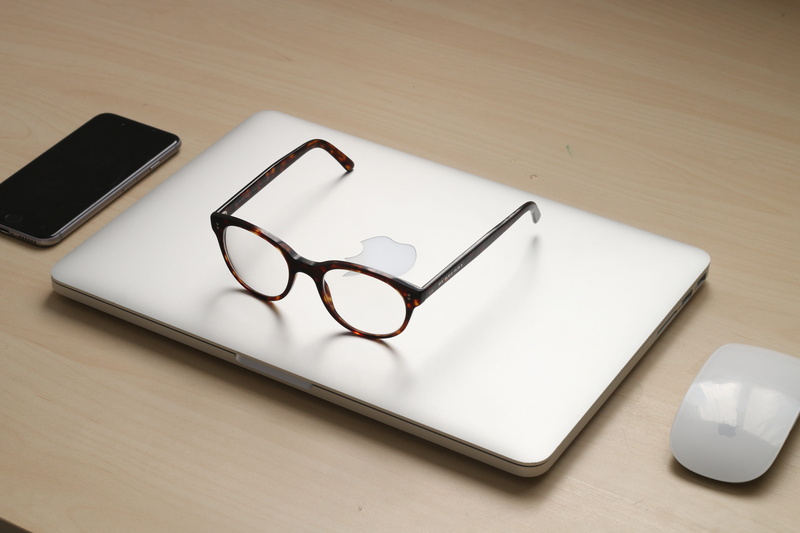 smart phone, no people, white color, black color, 5K, connection, technology, glasses, wood - material, tortoiseshell, high angle view, portable information device