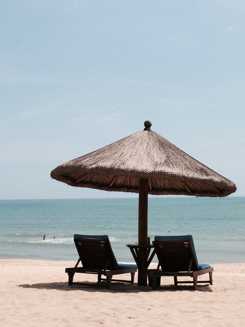 summer, day, tropical Climate, horizon over water, land, nature, chair, water, seat, tourist Resort, sand, 2K, idyllic, horizon, absence, outdoors, parasol