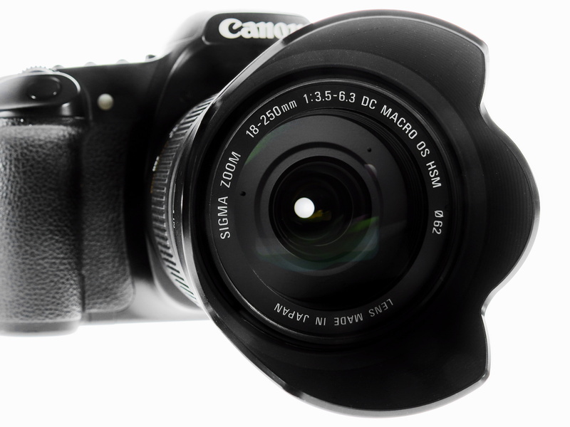 camera, lens - eye, photography, indoors, canon, modern, close-up, lens - optical instrument, white background, 4K, zoom lens, sun visor, photography themes