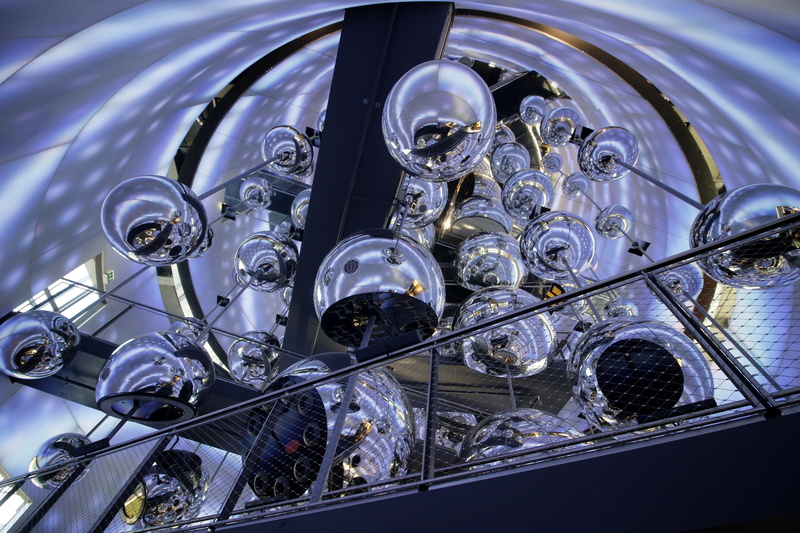 silver colored, surface, composing, architecture, indoors, balls, round, computer, reflection, backgrounds, future, art, 3d, chrome, lighting equipment