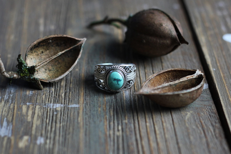 no people, brown, wood, table, treasure, freshness, food and drink, surface, indoors, cuff, close-up, accessory, old, flatlay, leaf, healthy eating, wood - material