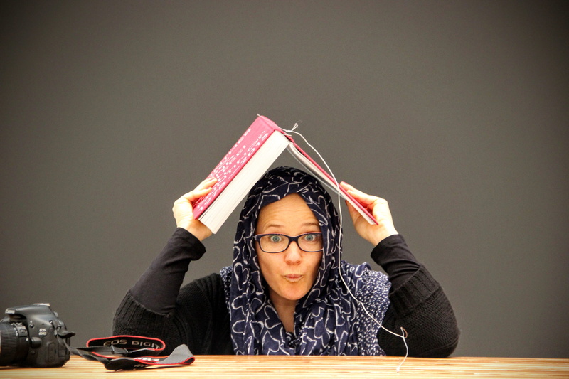 be amazed, education, overworked, table, contemplation, retro styled, young Adult, front view, learning, people, women, furniture, chaos, desk, indoors