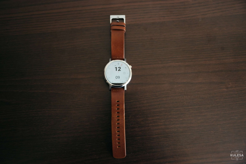 brown, moto 360, clock hand, still life, smartwatch, minute hand, wood - material, clock, motorola moto 360, number, accuracy, wall - building feature