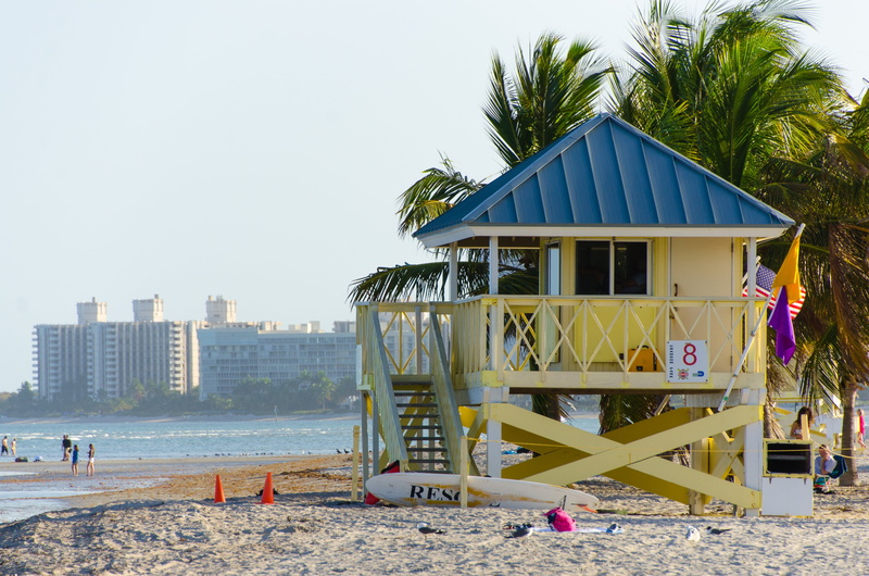 land, man made structure, seashore, sky, sand, holiday, 4K, tower, ocean, building, waterfront, florida, palm, outdoors, vacations, crandon park beach